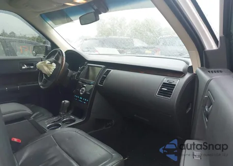 2014 Ford Flex Limited z USA, uszkodzony, nr VIN 2FMHK6D81EBD34992